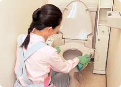 トイレクリーニング